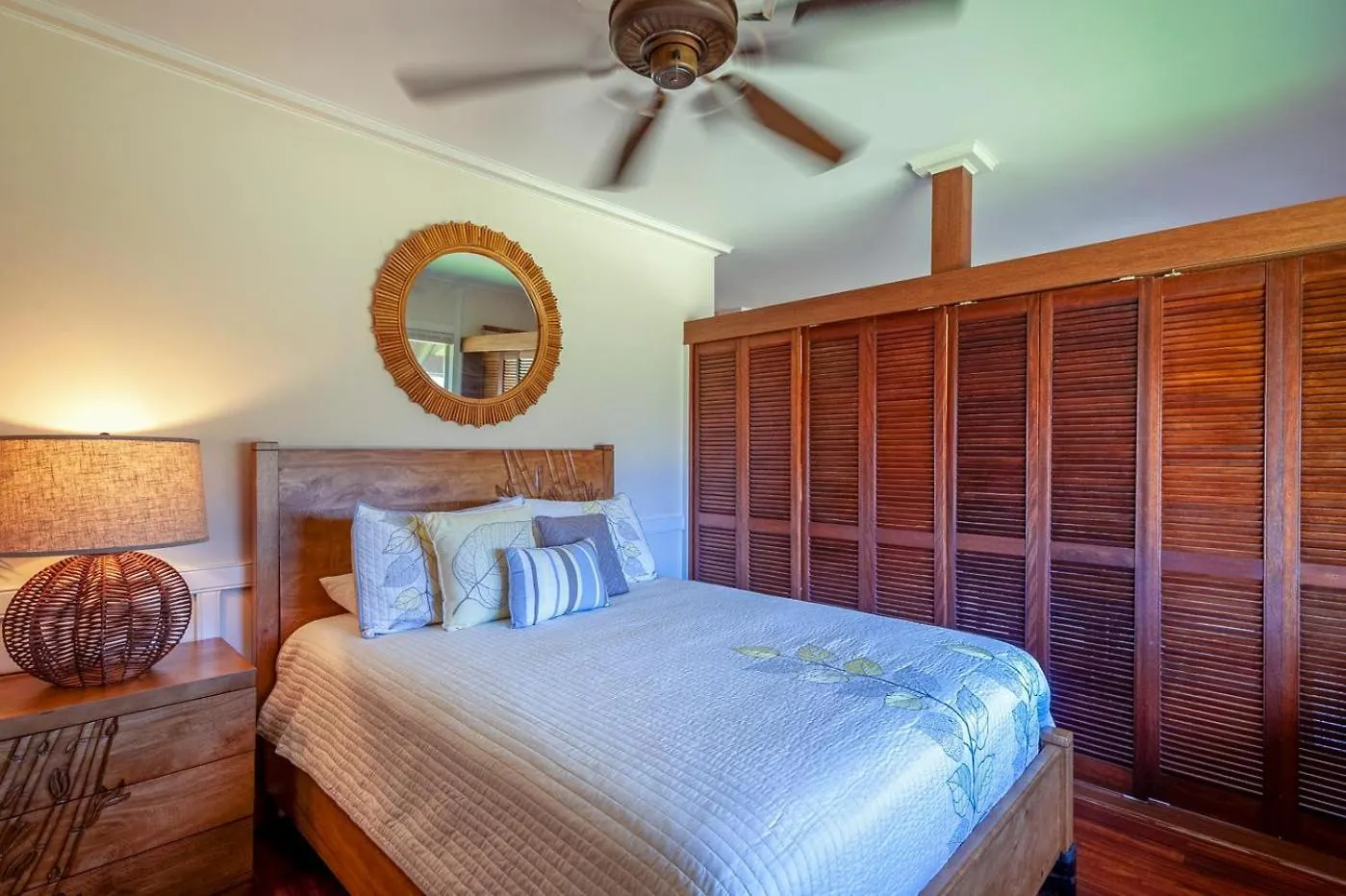 Hanalei Colony Resort E3 0*,
